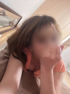 明日　出勤です